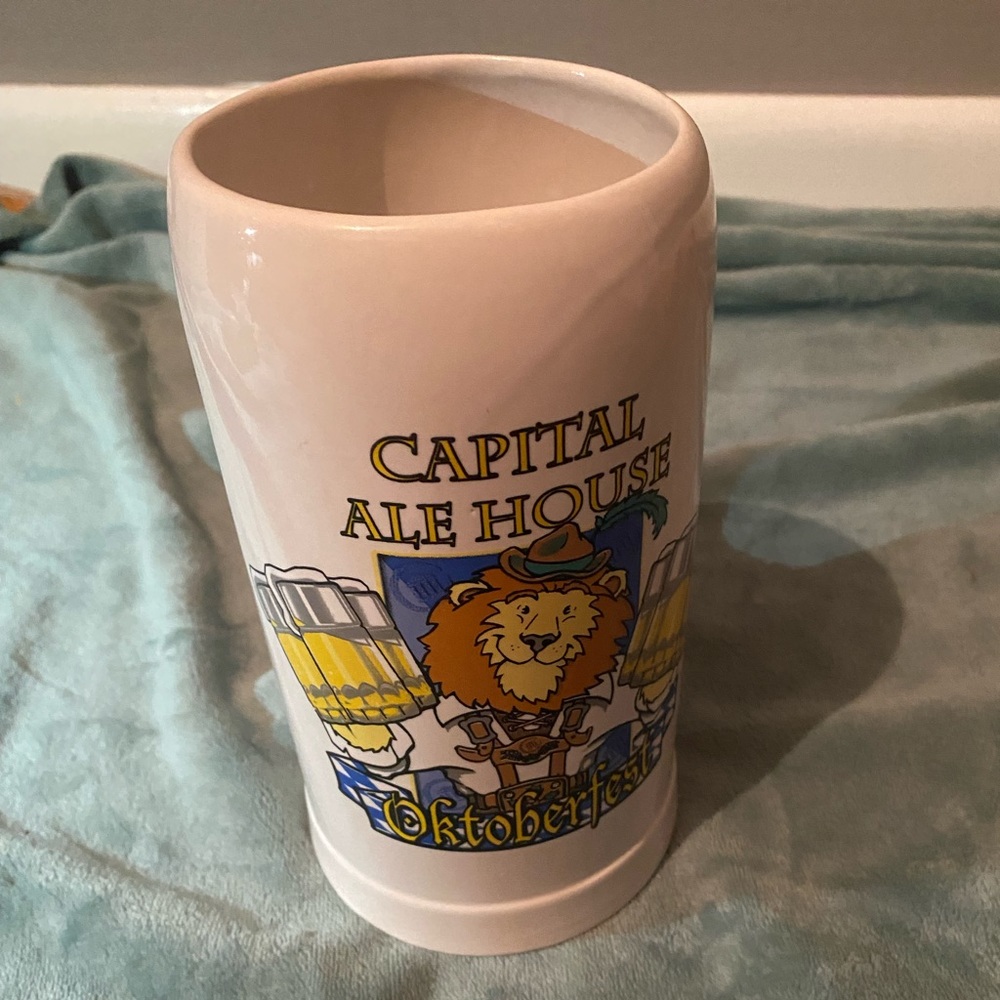Captain ale house, beer mug
